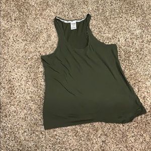 Vs pink brand tank